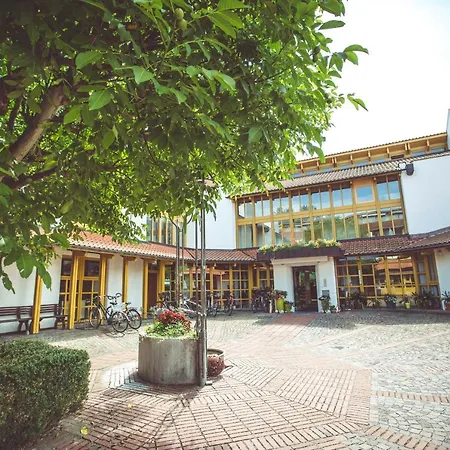 Szálloda Und Appartementhof Waldeck