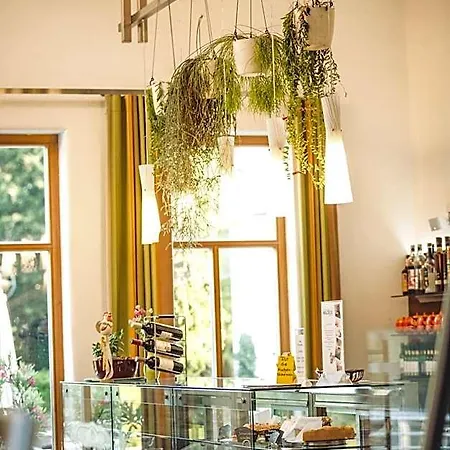 Ξενοδοχείο Und Appartementhof Waldeck
