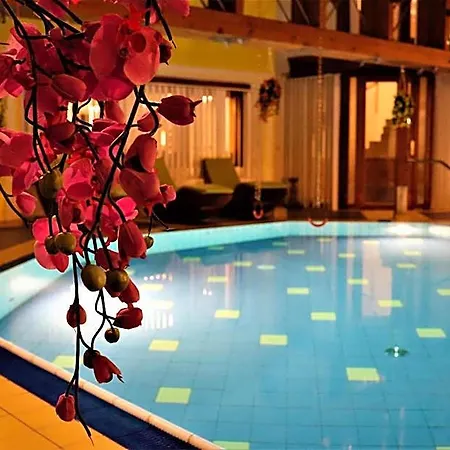 Und Appartementhof Waldeck Otel 4*