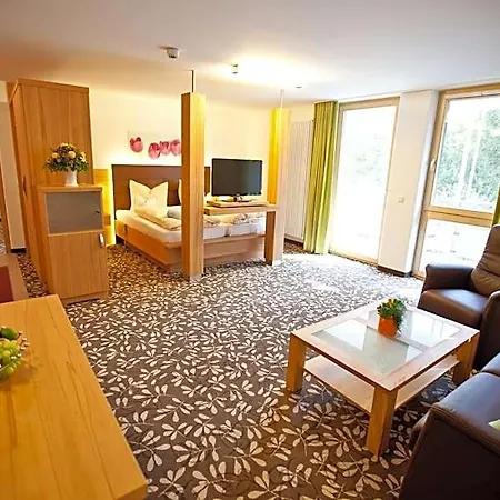 Ξενοδοχείο Und Appartementhof Waldeck 4*