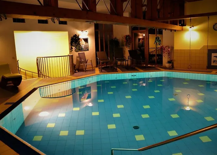 فندق Und Appartementhof Waldeck باد فسينغ